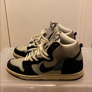 Nike SB Dunk Hi
